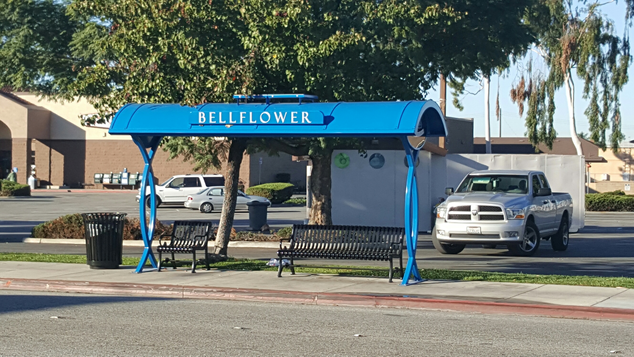 RJMDesignGroup » Bellflower Bus Shelters