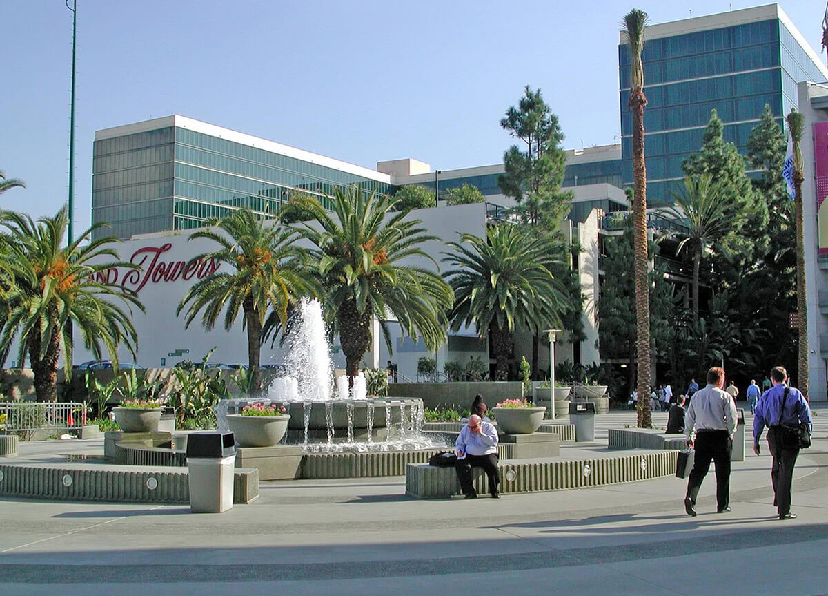 Anaheim Convention Center Arena Plaza Rjmdesigngroup